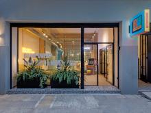 Retroverse Eccentric Stay